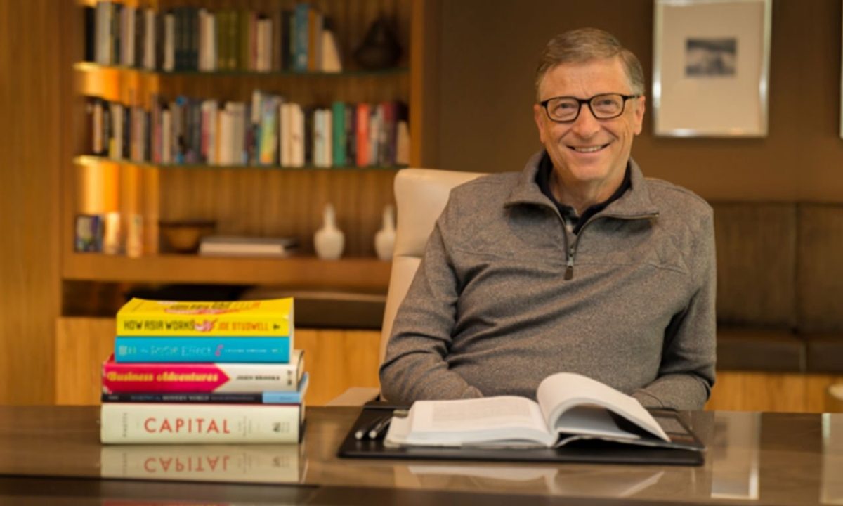 Los Gates prometen millones para acelerar tratamiento vs. coronavirus