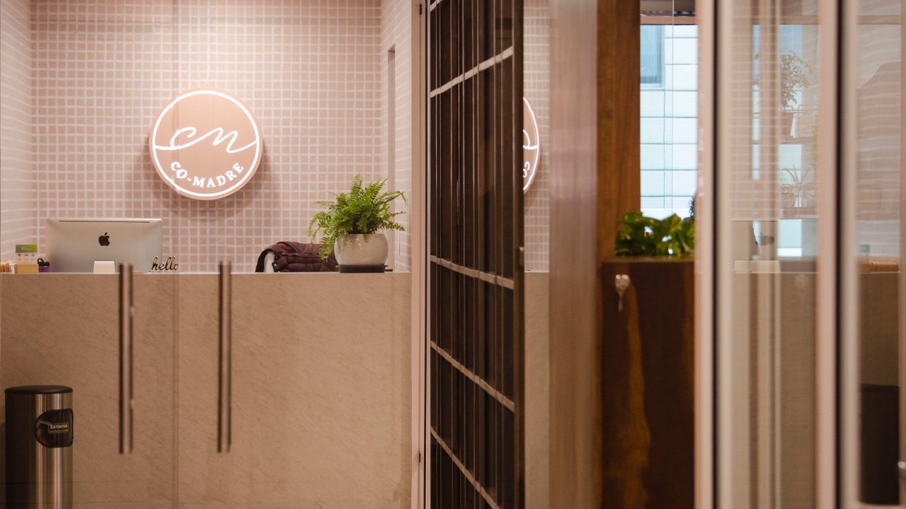 Co-madre: el coworking pensado por y para mujeres