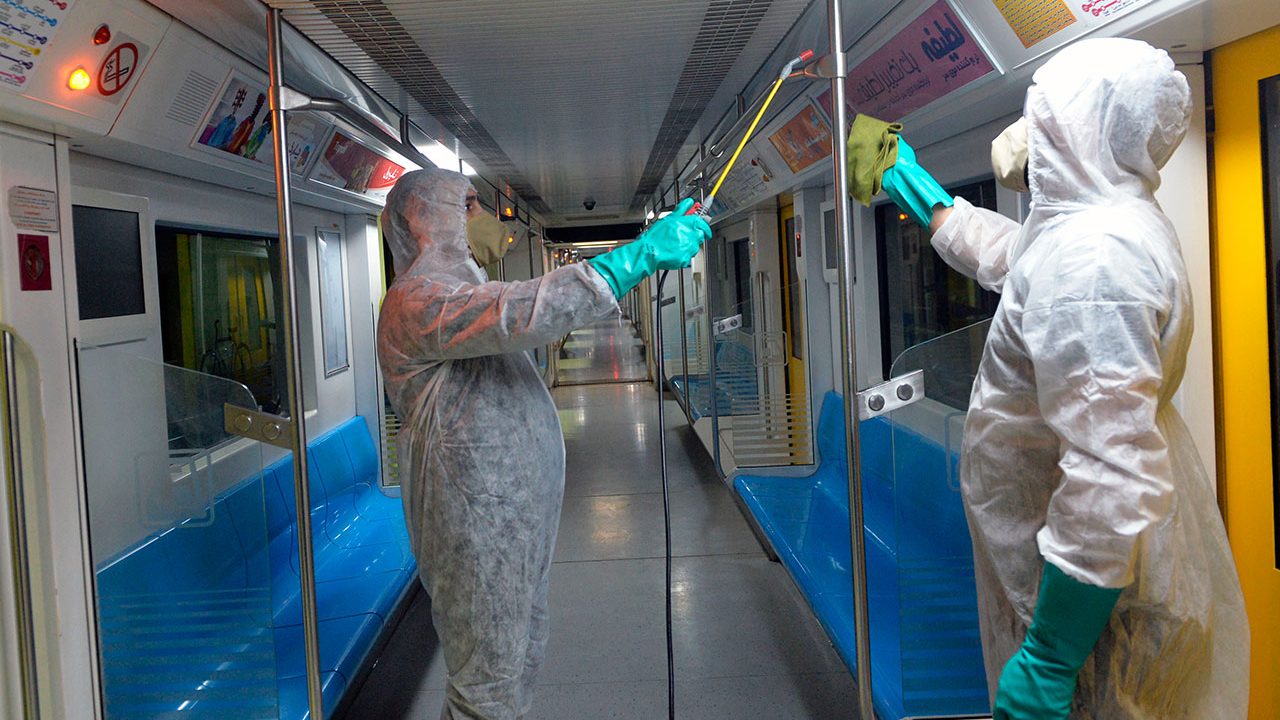 Muertes por coronavirus podrían llegar a 200,000 en EU: jefe del instituto de alergias