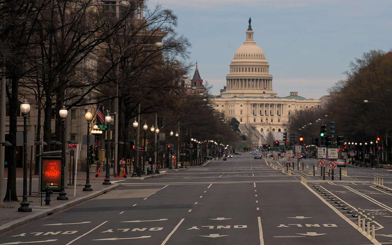 Evacuan Capitolio en Washington, policía descarta amenaza