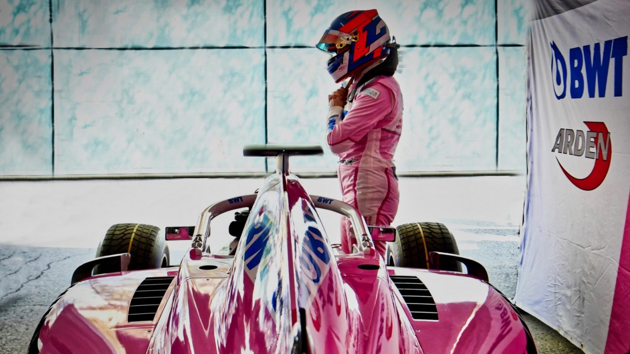 Mujeres que han hecho historia en el automovilismo