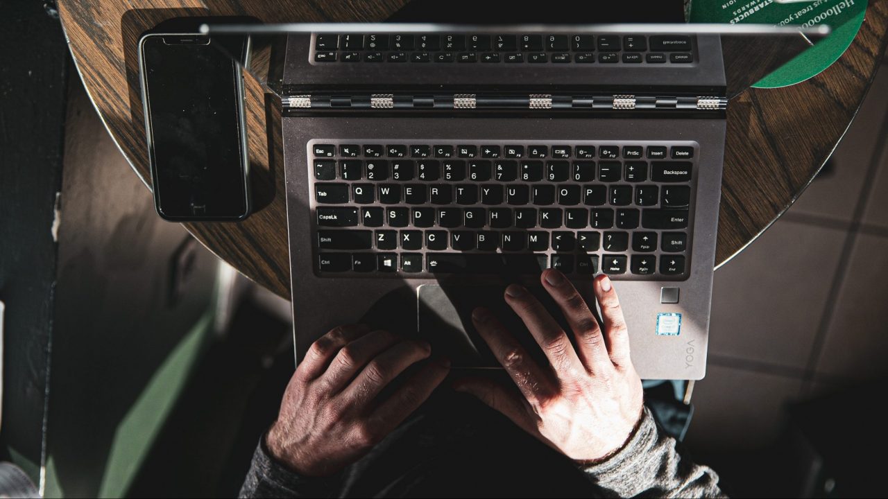¿Cuáles son los retos para vender autos por e-commerce?