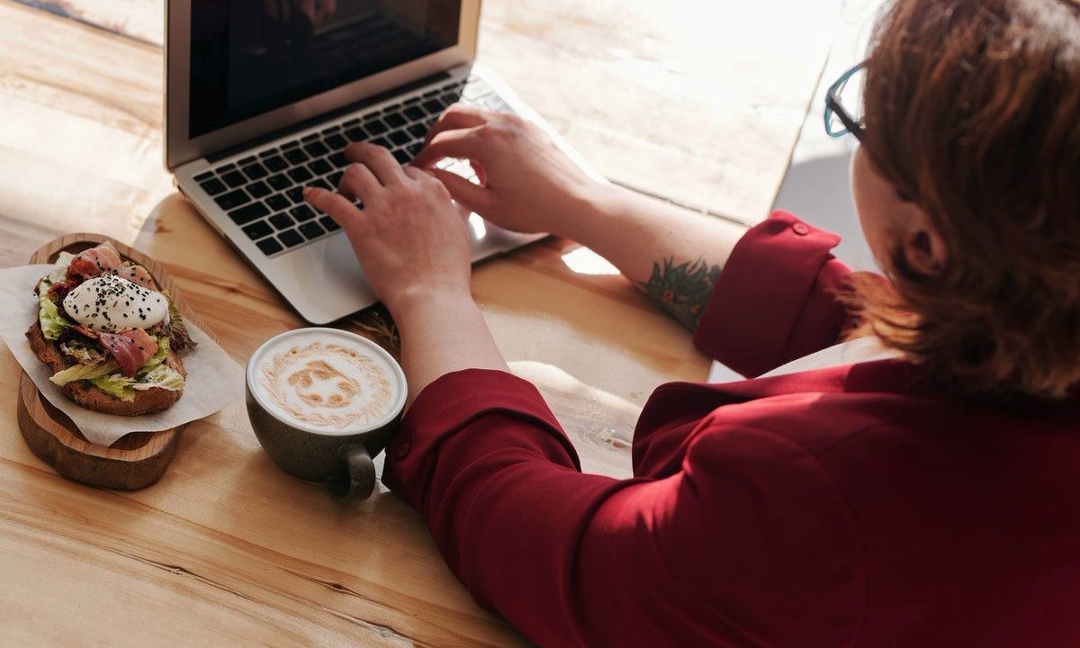 Balance trabajo presencial-virtual: elemento clave de la nueva normalidad