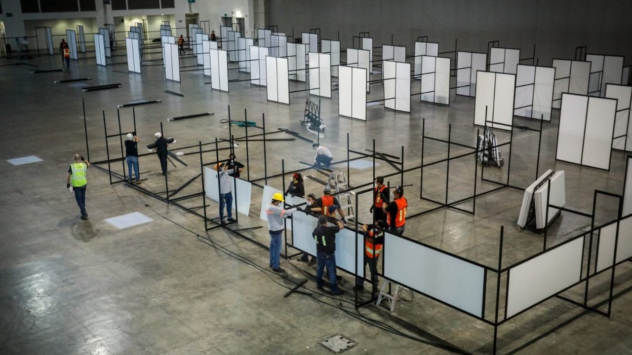 Centro Banamex aumenta a 607 sus camas para atender a pacientes con Covid-19