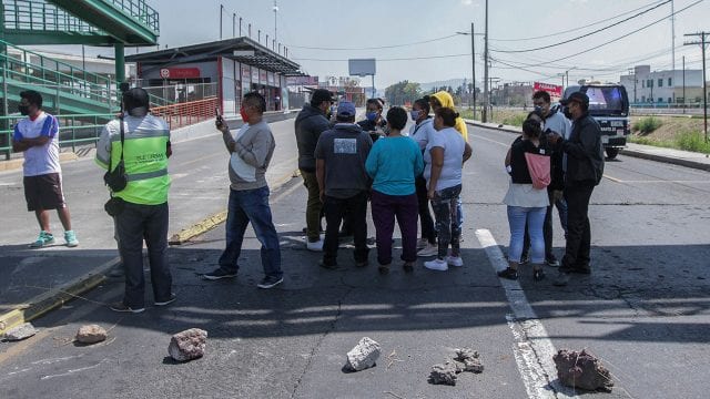 Familiares de pacientes con covid-19 irrumpen hospital de Ecatepec