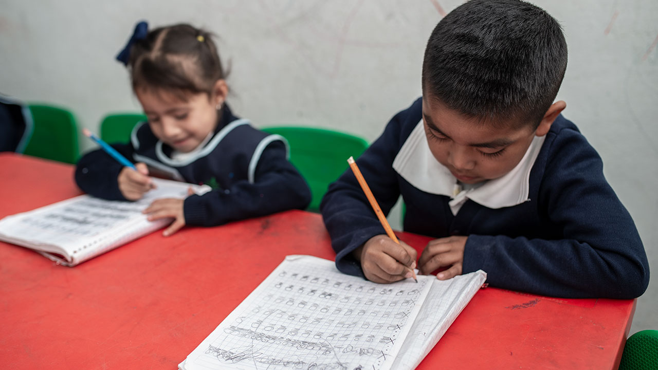 Latinoamérica debe elevar esfuerzo para recuperación de educación básica: BM