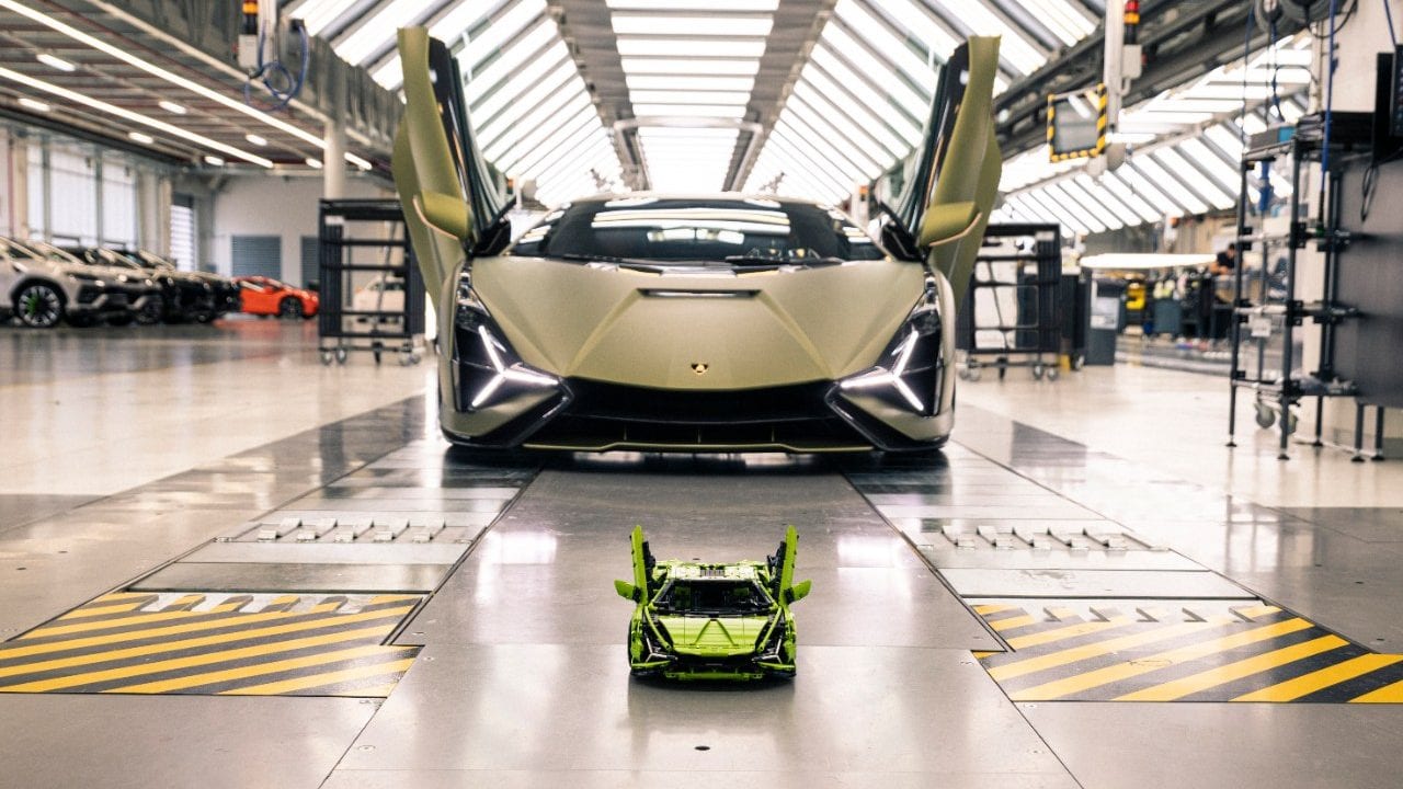 LEGO revela el nuevo relámpago: Lamborghini Sián FKP 37