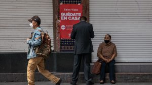 Coronavirus regreso a la nueva normalidad. Negocios en el Centro Histórico.