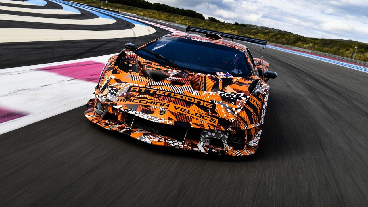 Lamborghini SCV12, el hypercar que llega para conquistar cualquier circuito