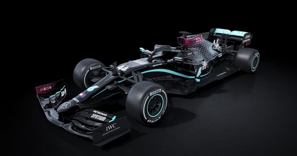 Mercedes-f1-negro-racismo