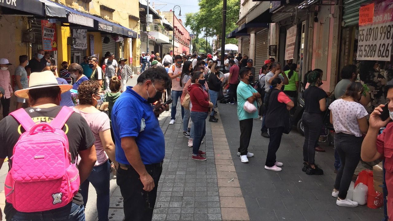 Protestas y mitines hacen temer rebrote de Covid-19 en América