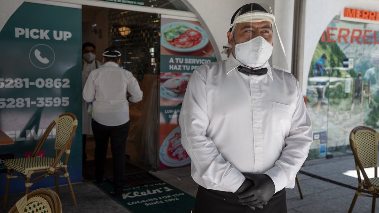 Cerca de 1.6 millones de negocios cerraron en México por la pandemia: Inegi