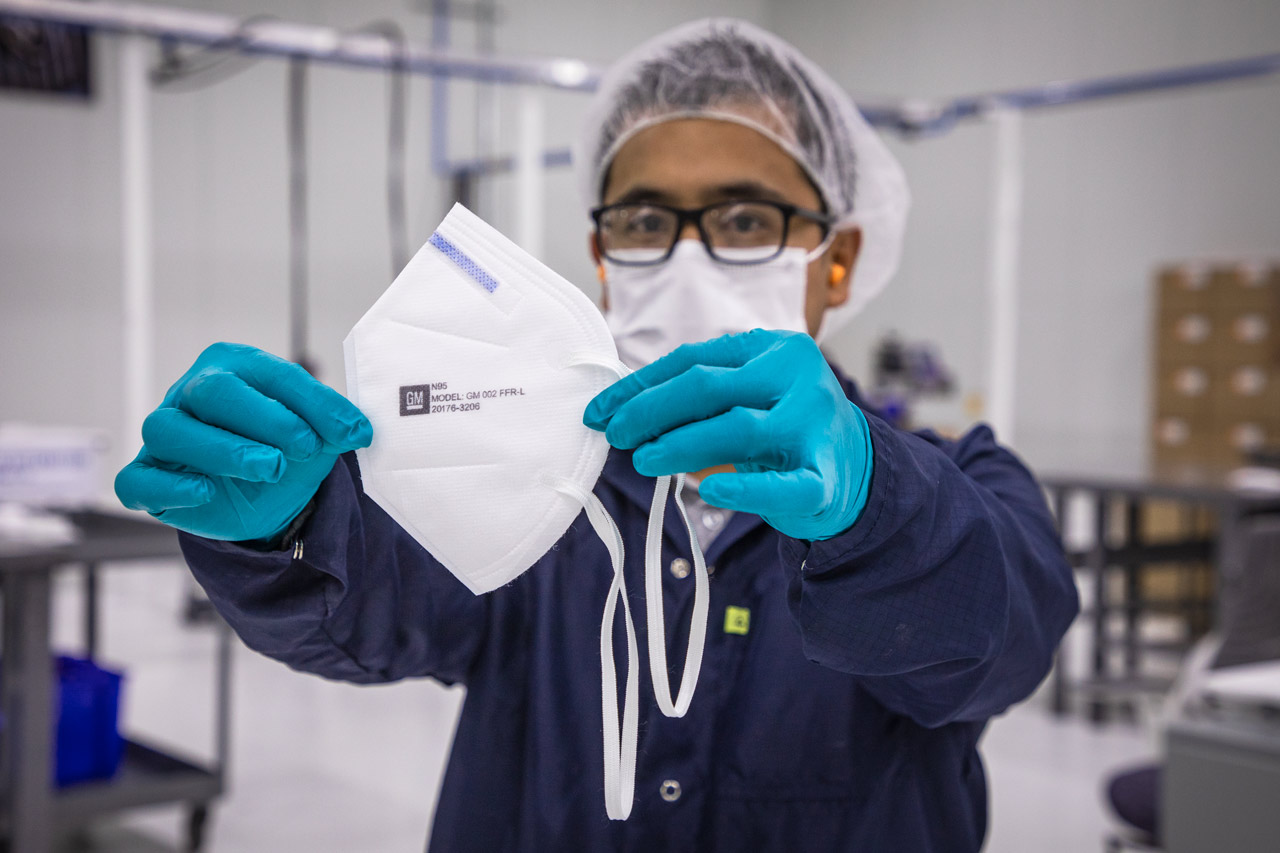 Así montó GM una línea de producción para fabricar mascarillas por