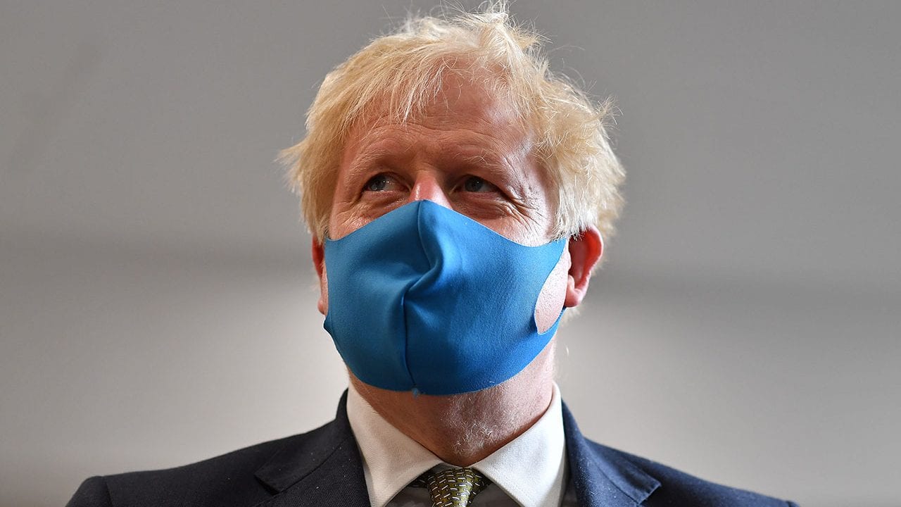 Padre de Boris Johnson solicita nacionalidad francesa tras Brexit