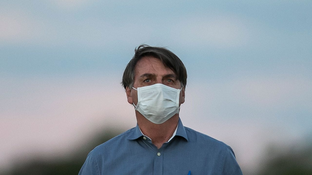 Vacuna contra Covid-19 no será obligatoria en Brasil: Bolsonaro