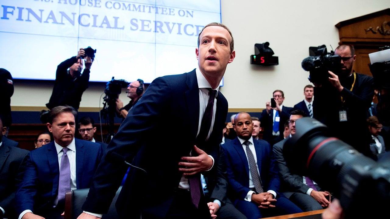 Las prohibiciones de Rusia a Instagram y Facebook le costarán a Meta casi 2,000 mdd