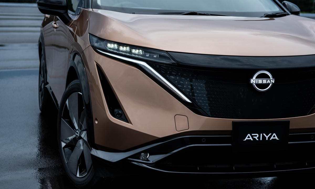 Fitch rebaja calificación de Nissan a categoría basura