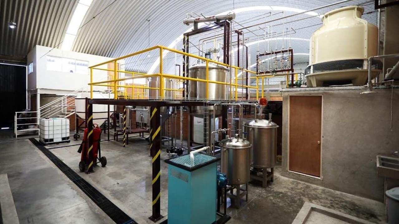 CDMX inaugura planta de biodiésel en Central de Abastos