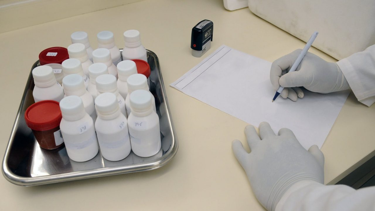 OMS pide prioridad absoluta ante casos de nueva hepatitis de origen desconocido