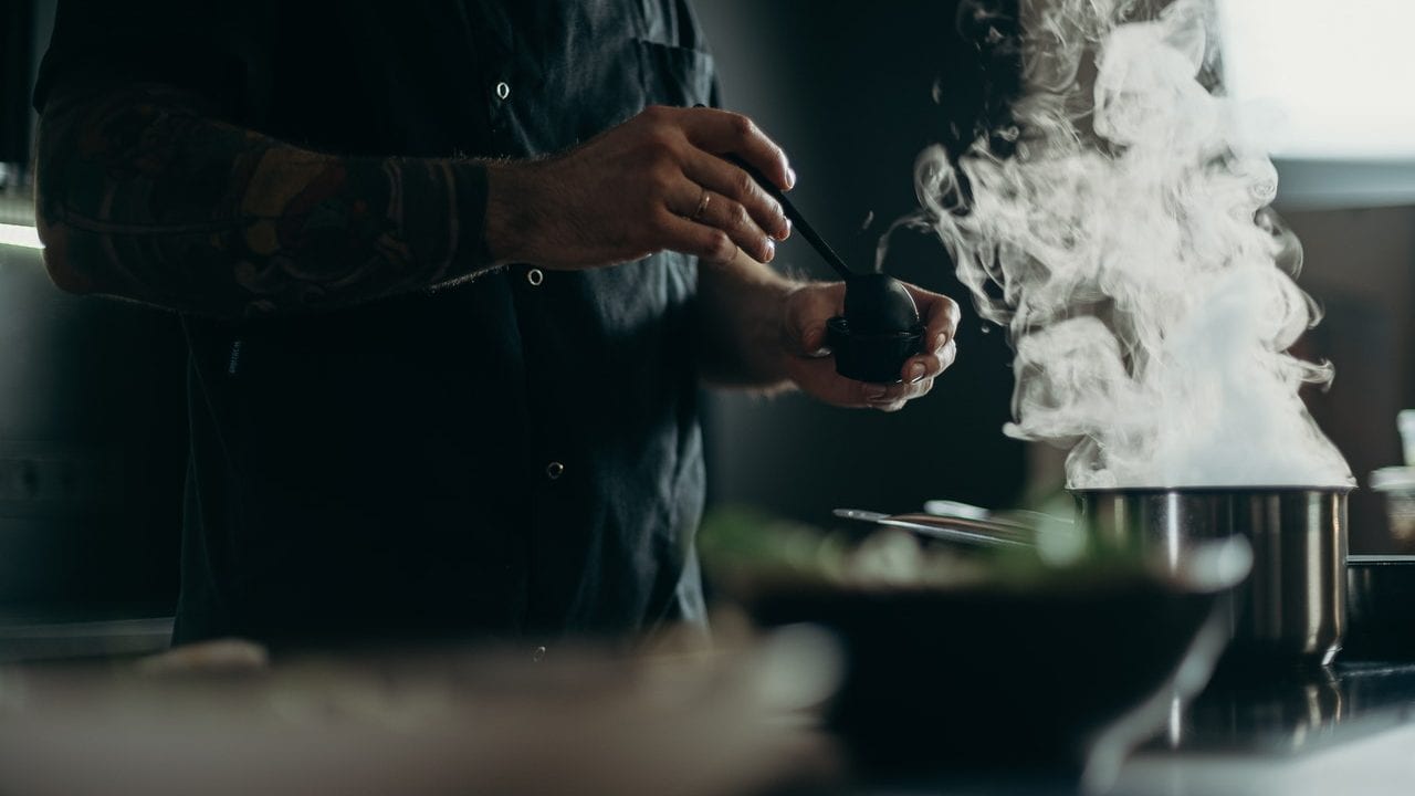 ¿Qué son las ‘dark kitchens’ y cómo revolucionarán la industria del consumo?