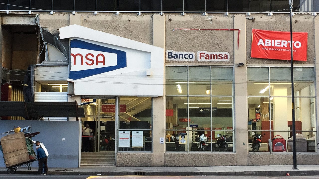 Famsa se vuelve un ‘zombi’ en la Bolsa Mexicana de Valores: suspende sus acciones