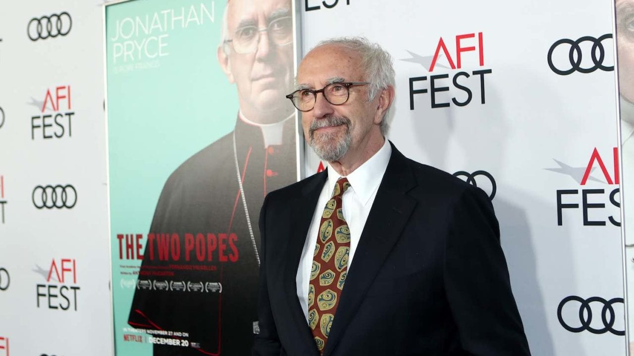 Jonathan Pryce se une al reparto de ‘The Crown’ como el príncipe Felipe