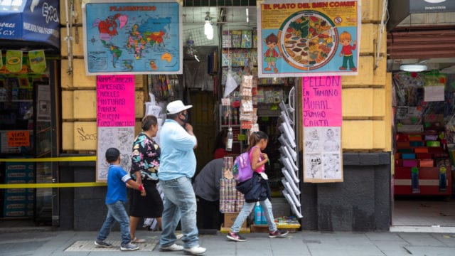 Fotogalería: nuevo ciclo escolar a distancia afecta a papelerías; ventas  caídas del 70%