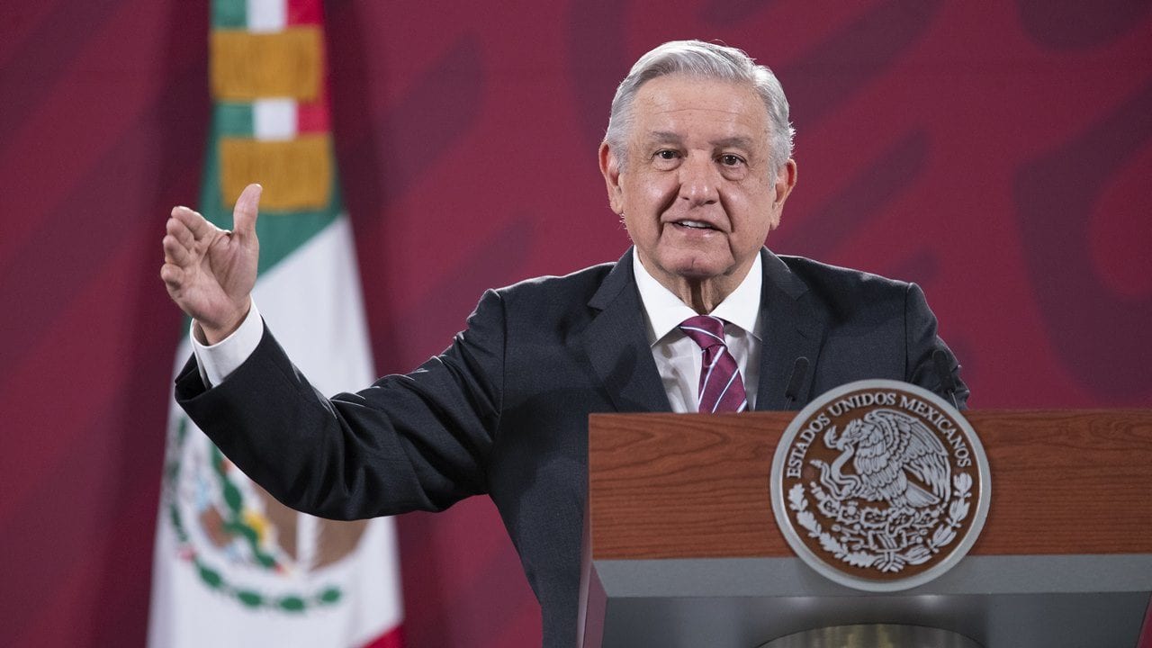 Consulta sobre juicio a expresidentes sería junto con elecciones 2021: AMLO