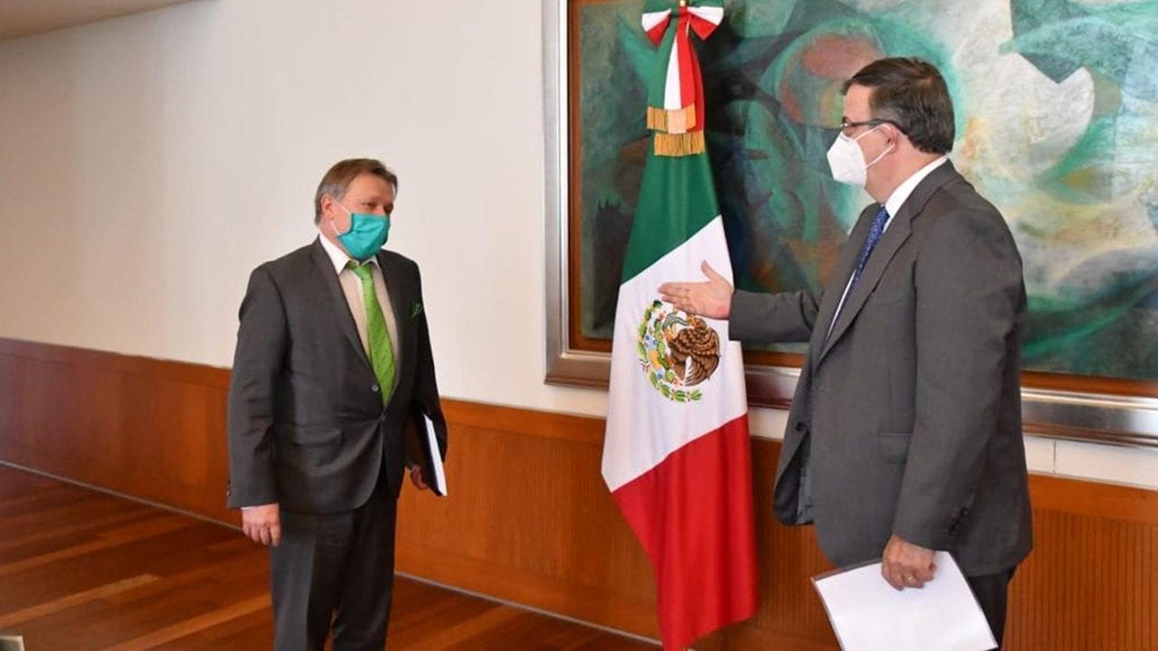 Ebrard externa a Rusia interés de tener la vacuna Sputnik 5 ‘a la brevedad’