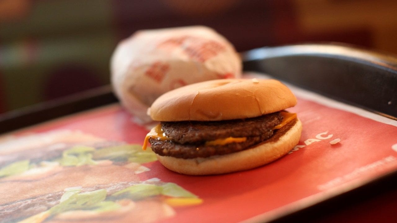 Burger King pide comprar a McDonald’s en apoyo por pandemia