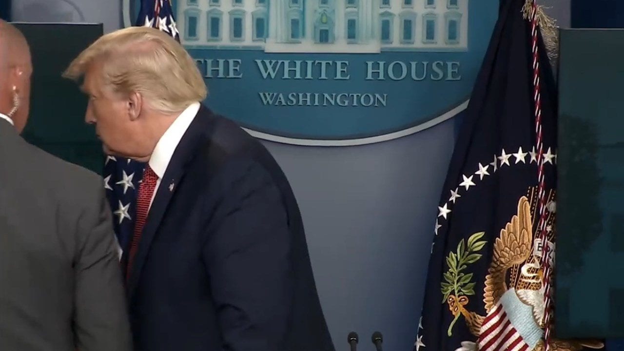 Por tiroteo afuera de Casa Blanca, Servicio Secreto resguarda a Trump