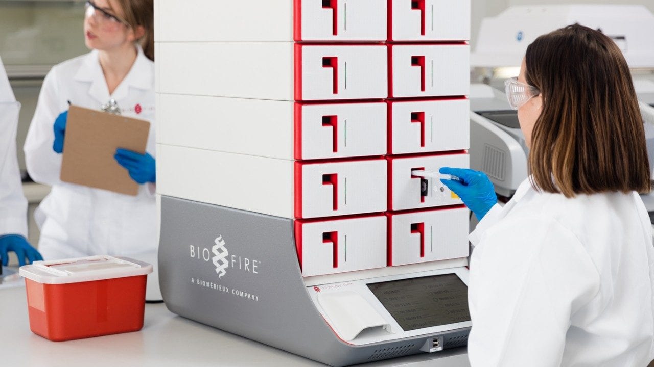 Laboratorio francés lanza prueba PCR para detectar Covid-19 y otros patógenos