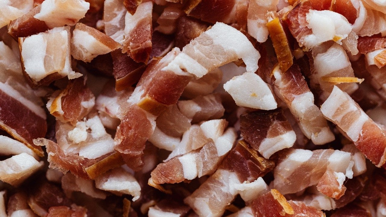 EU multa por descuidos ante Covid-19 a empacadora de carne con presencia en México
