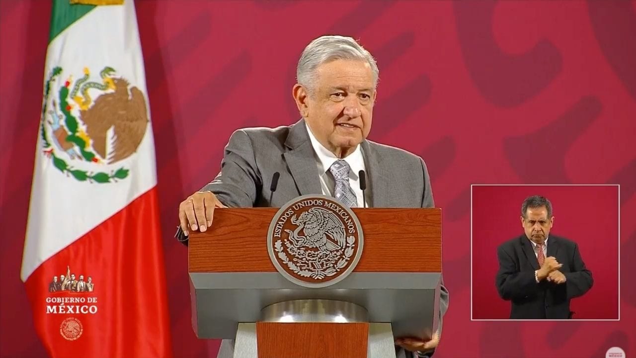 ‘Quitarle el fuero al presidente es histórico’, celebra López Obrador