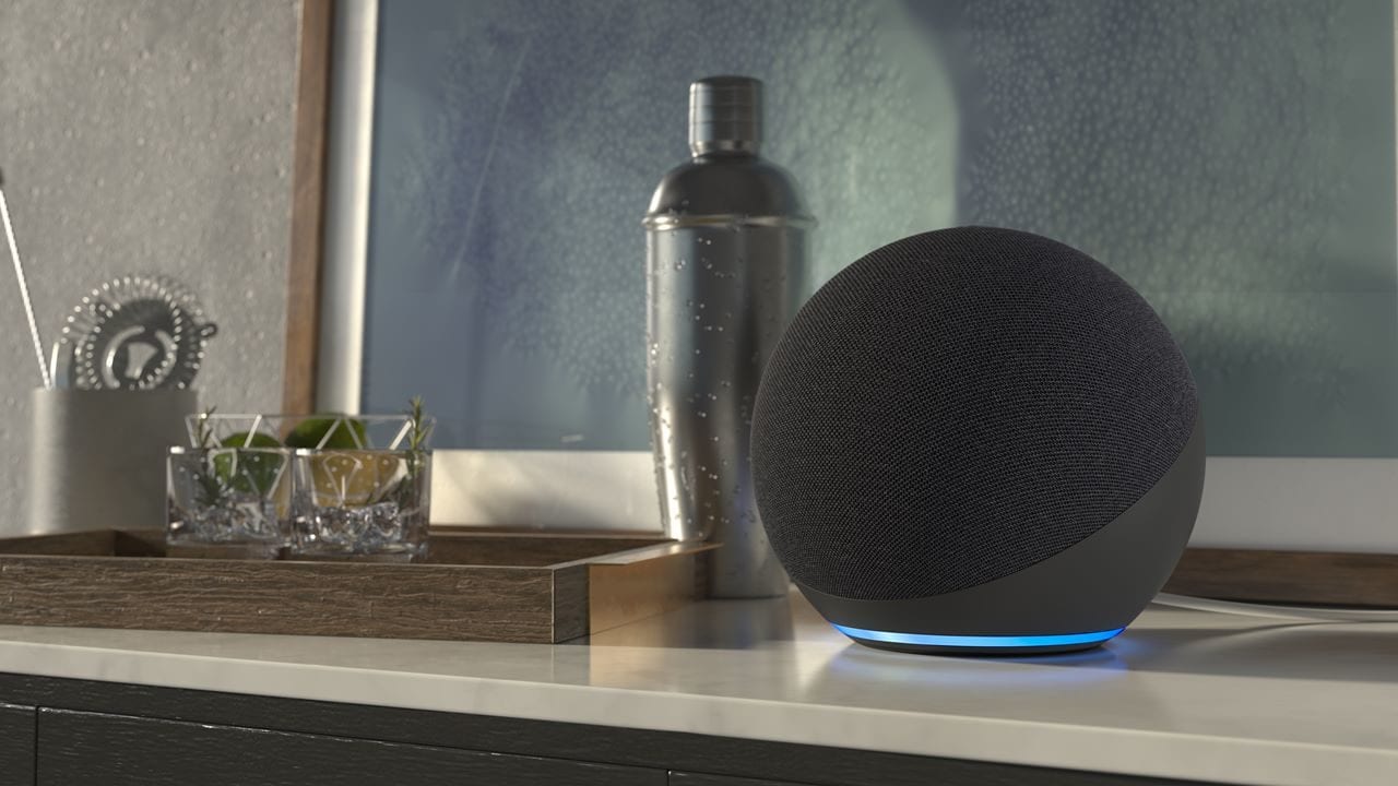 Amazon renueva su altavoz inteligente Echo con diseño esférico