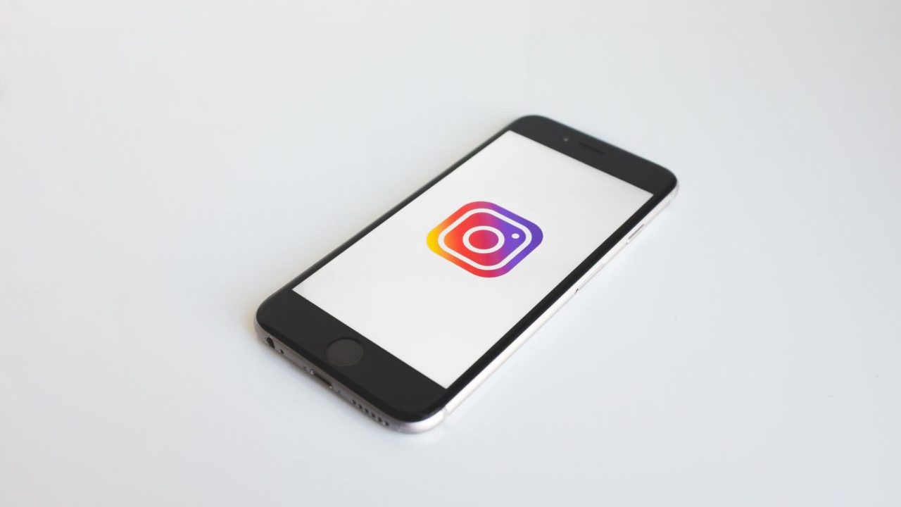 Algoritmos de recomendación de Instagram promueven redes de pedofilia: WSJ