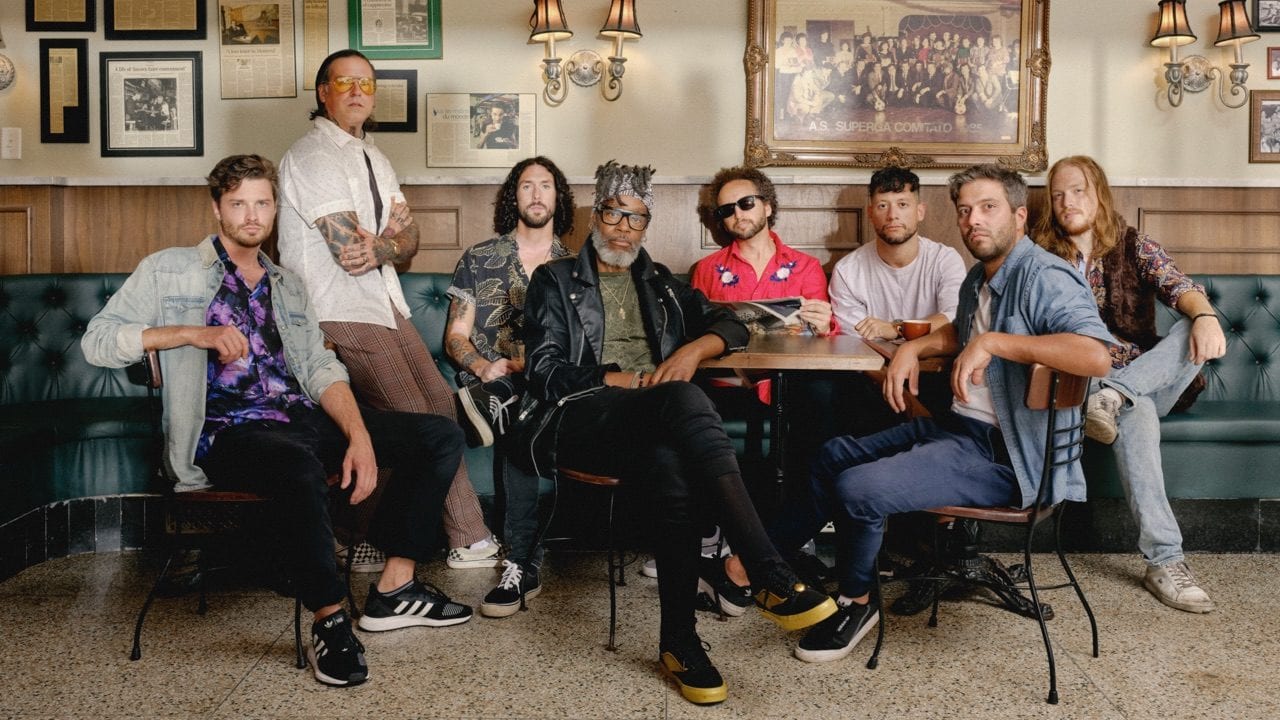 The Brooks presenta tercer álbum de estudio “Any Day Now” para alegrar la pandemia