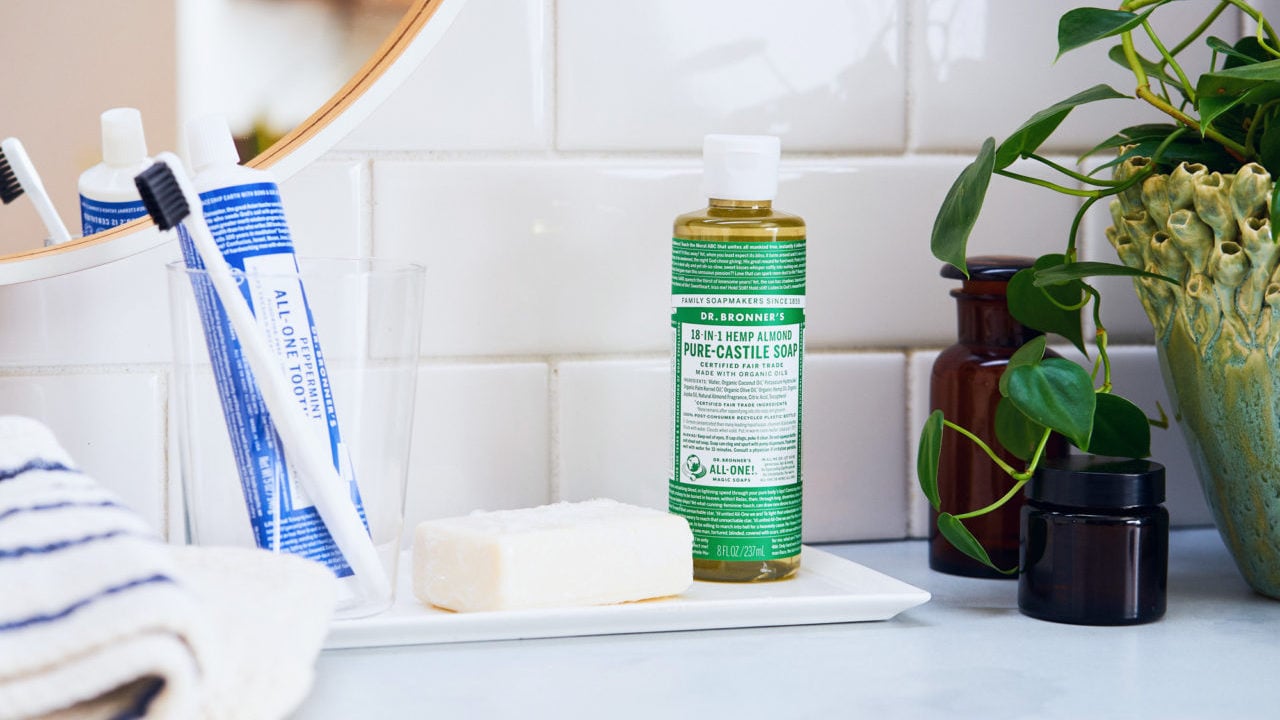 Dr. Bronner’s elabora productos orgánicos y de comercio justo