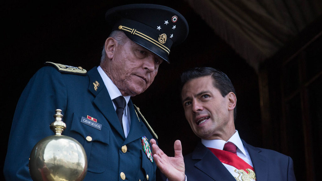 Salvador Cienfuegos y Enrique Peña Nieto