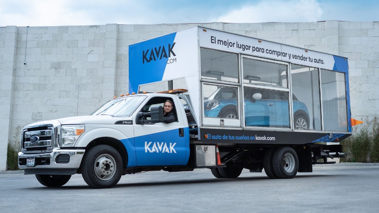 Kavak y Uber forman alianza para ofrecer autos seminuevos a conductores