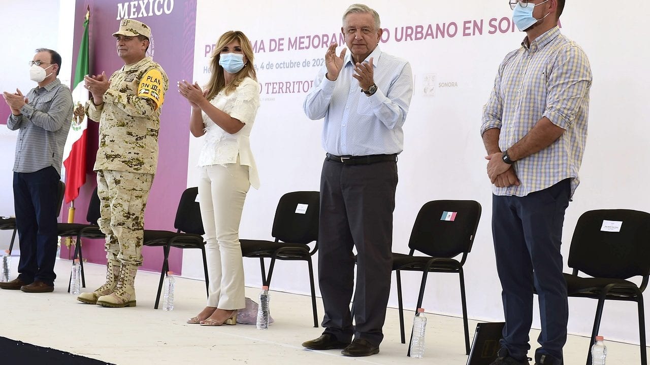 No se sabe ‘a ciencia cierta’ si sirve el cubrebocas: López Obrador