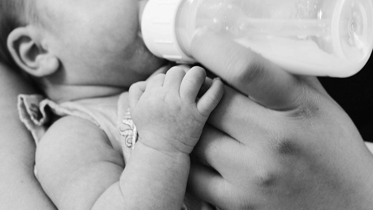 Mujer con Covid-19 da a luz a  bebé con anticuerpos pero sin infección