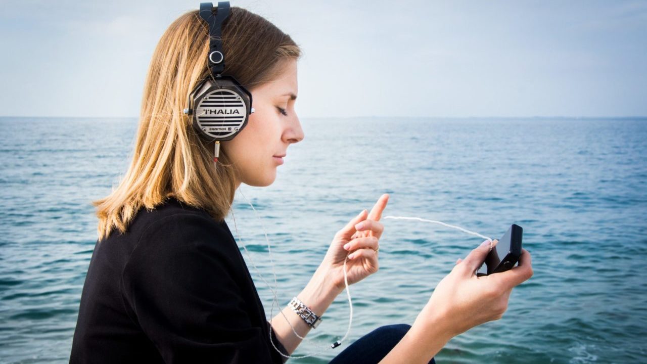 Amazon Music fortalece su servicio de podcasts en México