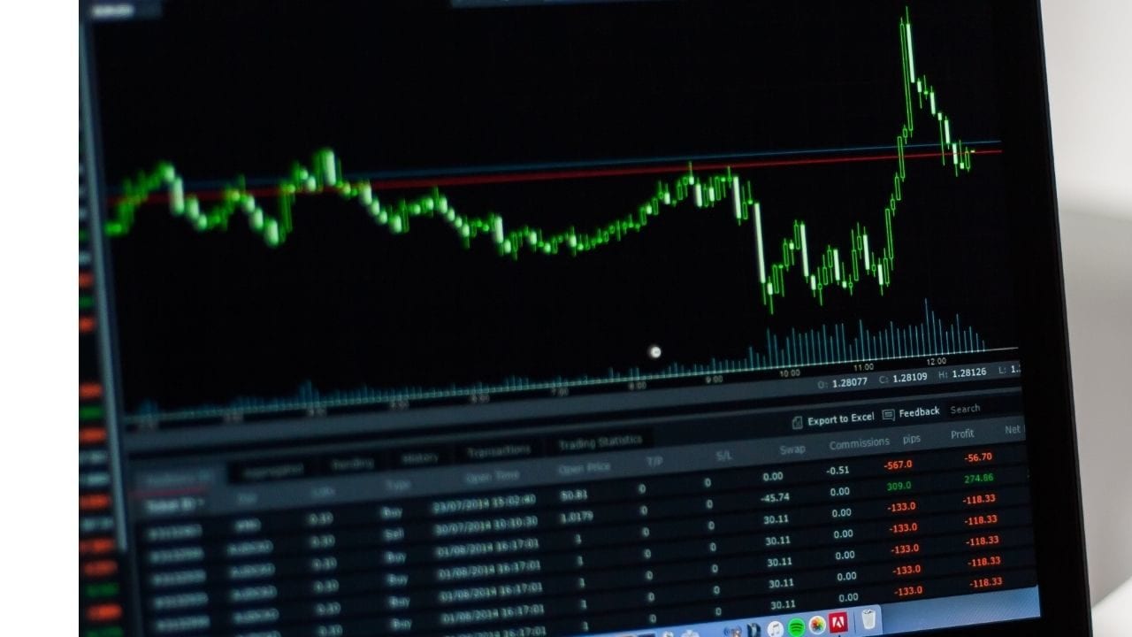 Bolsas europeas disparadas, tras anuncio de Pfizer sobre éxito de su vacuna contra Covid-19