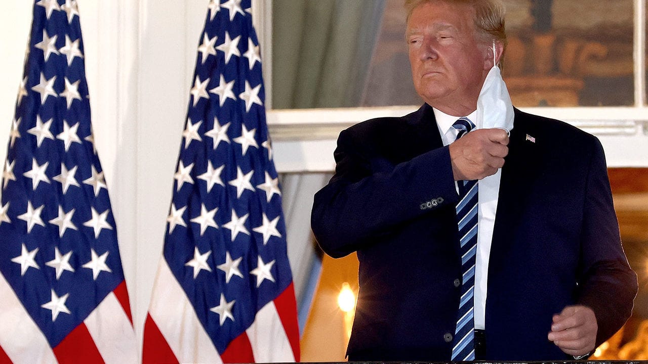 Un 57% de estadounidenses quiere que Trump deje ahora la Casa Blanca tras violencia en Capitolio