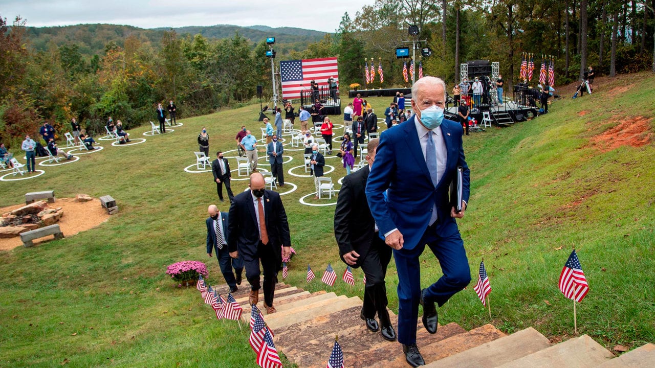 Biden suma 10 votos y está a 22 de ganar; Trump pide frenar conteo en Michigan