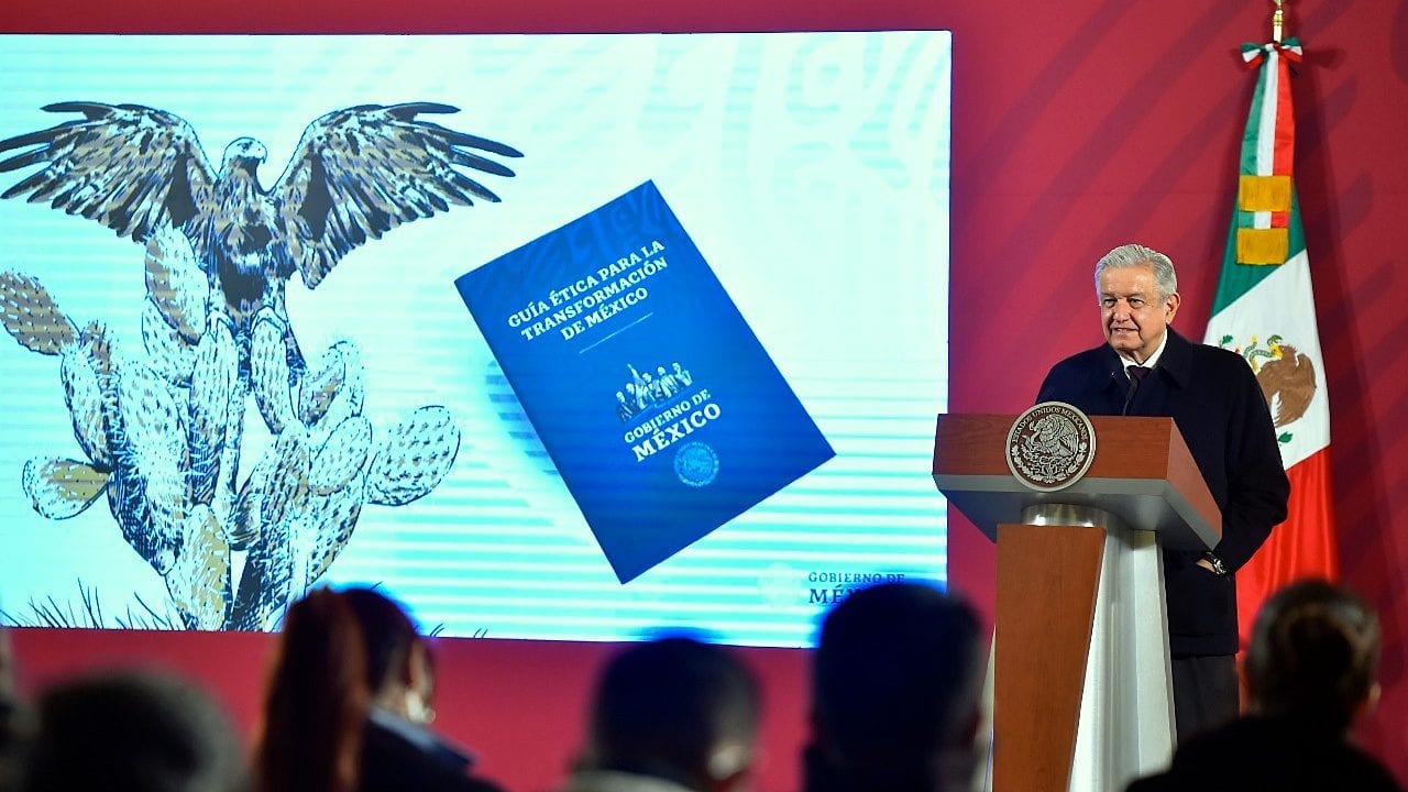 Así es la guía ética para ‘fortalecer’ los valores en México que presentó AMLO