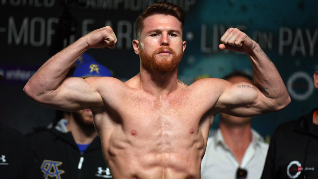 Saul ‘Canelo’ Álvarez defiende sus títulos ante el puertorriqueño Berlanga, que prometió noquearlo