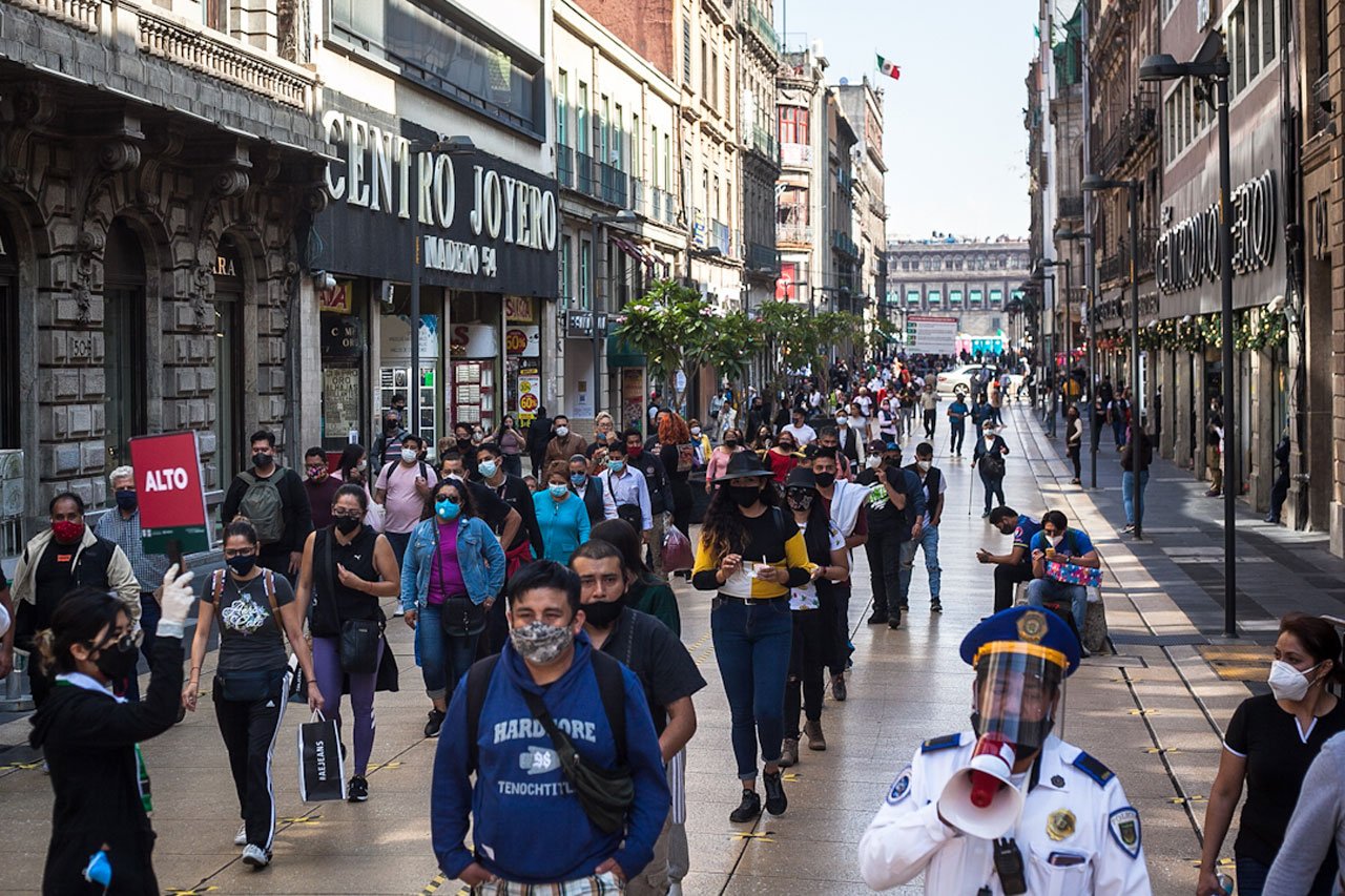 Nuevo récord: México suma en un día 33,626 contagios por Covid-19