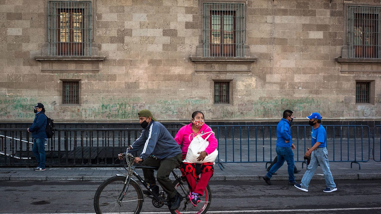 Ingreso de los mexicanos se recuperará hasta 2026: BBVA México